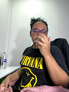 angela angels  online show from October 17, 1:42 am