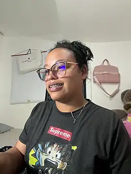 angela angels  online show from March 13, 8:10 am