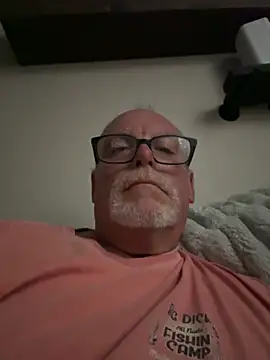 wildrocket02 online show from May 15, 3:57 am