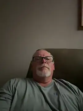 wildrocket02 online show from May 19, 2:18 am