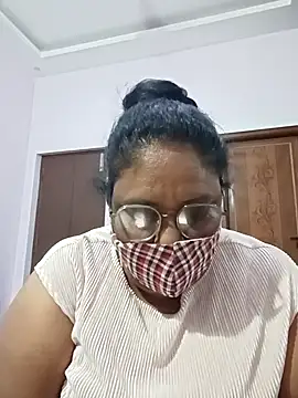 Snapshot of Pushpavathi_78 chatting on February 28, 5:37 pm Pushpavathi 78 online show from February 28, 5:37 pm