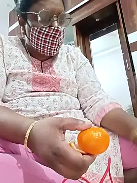 Snapshot of Pushpavathi_78 chatting on March 6, 4:28 pm Pushpavathi 78 online show from March 6, 4:28 pm