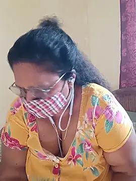 Snapshot of Pushpavathi_78 chatting on March 14, 10:29 am Pushpavathi 78 online show from March 14, 10:29 am