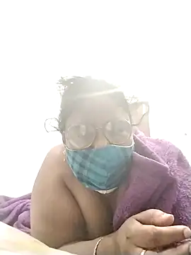 Snapshot of Pushpavathi_78 chatting on September 19, 12:02 am Pushpavathi 78 online show from September 19, 12:02 am