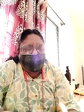 Snapshot of Pushpavathi_78 chatting on September 29, 9:25 am Pushpavathi 78 online show from September 29, 9:25 am