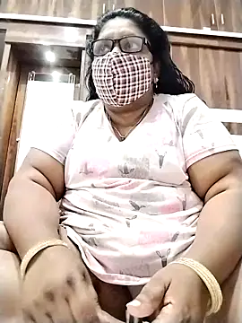 Snapshot of Pushpavathi_78 chatting on September 30, 2:55 pm Pushpavathi 78 online show from September 30, 2:55 pm