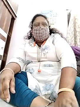 Snapshot of Pushpavathi_78 chatting on October 1, 12:44 pm Pushpavathi 78 online show from October 1, 12:44 pm