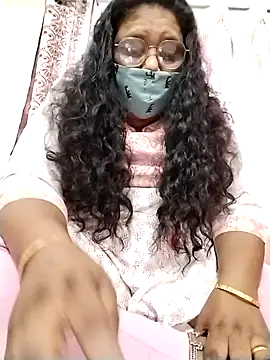 Snapshot of Pushpavathi_78 chatting on October 4, 10:35 am Pushpavathi 78 online show from October 4, 10:35 am