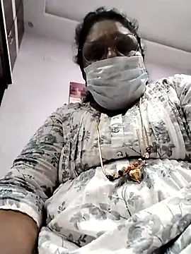 Snapshot of Pushpavathi_78 chatting on October 19, 10:32 pm Pushpavathi 78 online show from October 19, 10:32 pm