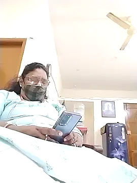 Snapshot of Pushpavathi_78 chatting on October 27, 1:48 pm Pushpavathi 78 online show from October 27, 1:48 pm