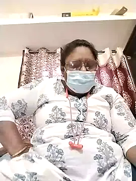 Snapshot of Pushpavathi_78 chatting on November 1, 12:18 pm Pushpavathi 78 online show from November 1, 12:18 pm