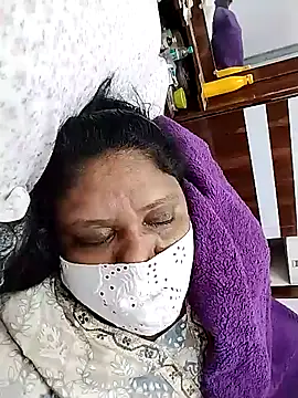 Snapshot of Pushpavathi_78 chatting on November 21, 10:19 pm Pushpavathi 78 online show from November 21, 10:19 pm