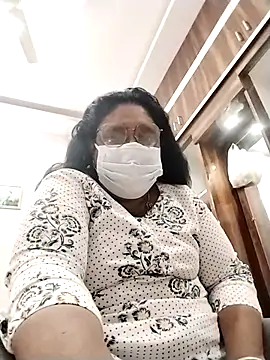 Snapshot of Pushpavathi_78 chatting on February 4, 6:58 pm Pushpavathi 78 online show from February 4, 6:58 pm