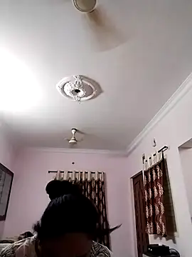 Snapshot of Pushpavathi_78 chatting on February 20, 12:05 pm Pushpavathi 78 online show from February 20, 12:05 pm