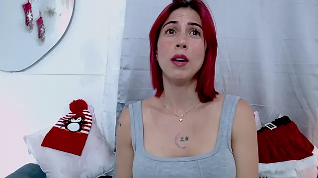 Snapshot of Susana_Rios11 chatting on December 28, 12:36 am Susana Rios11 online show from December 28, 12:36 am