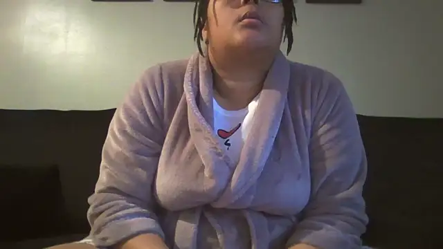 Snapshot of vanilla_chocolate23 chatting on January 5, 9:37 am vanilla chocolate23 online show from January 5, 9:37 am