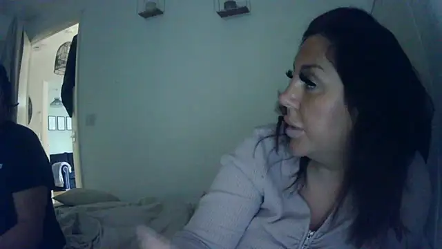 Snapshot of vanilla_chocolate23 chatting on January 17, 12:10 pm vanilla chocolate23 online show from January 17, 12:10 pm