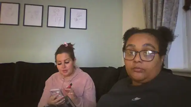 Snapshot of vanilla_chocolate23 chatting on January 28, 6:28 pm vanilla chocolate23 online show from January 28, 6:28 pm