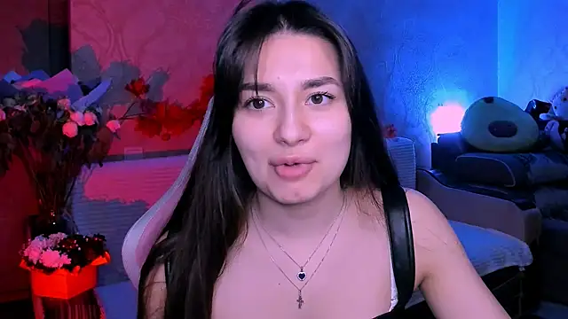 Snapshot of Swee_Alicee chatting on February 18, 3:54 pm Swee Alicee online show from February 18, 3:54 pm