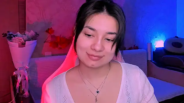 Snapshot of Swee_Alicee chatting on March 10, 12:48 pm Swee Alicee online show from March 10, 12:48 pm