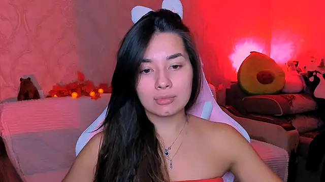 Snapshot of Swee_Alicee chatting on September 11, 6:41 pm Swee Alicee online show from September 11, 6:41 pm