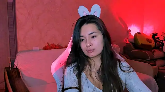 Snapshot of Swee_Alicee chatting on October 10, 7:57 pm Swee Alicee online show from October 10, 7:57 pm