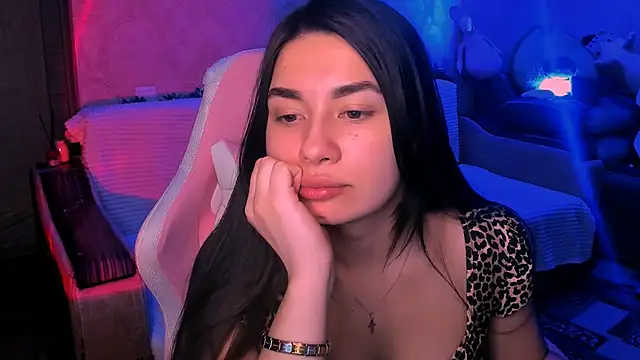 Swee Alicee online show from January 9, 6:21 pm