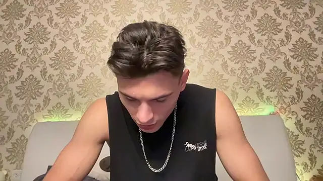 denlover1 online show from January 14, 1:28 pm