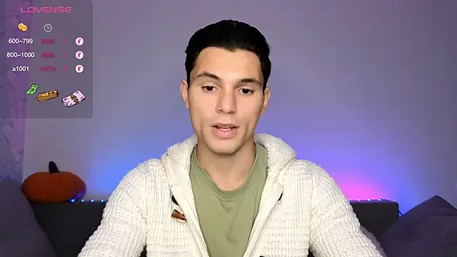 denlover1 online show from October 7, 8:33 am