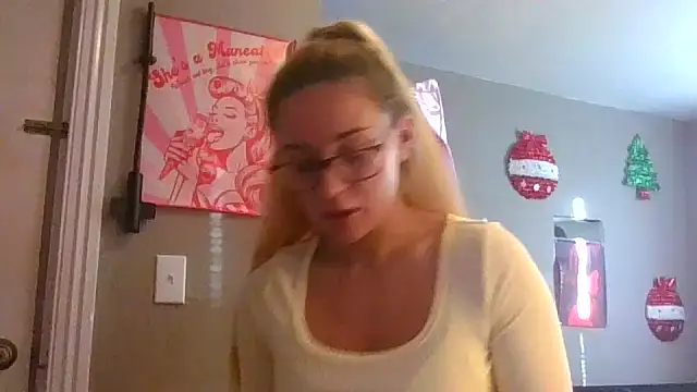 lexybabyxo online show from December 16, 1:27 pm