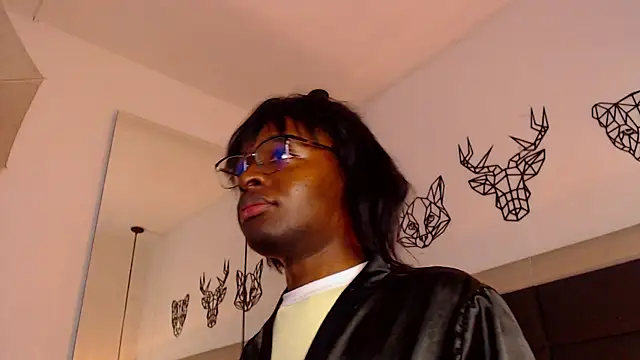 candy lovee69 online show from March 13, 2:27 am