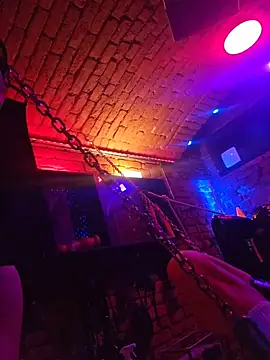 Snapshot of manforhotfun chatting on November 1, 1:18 am manforhotfun online show from November 1, 1:18 am