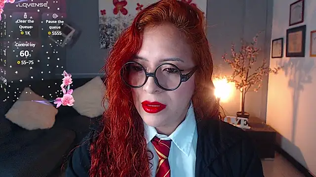 Snapshot of sahra_taylor_ chatting on January 27, 2:24 pm sahra taylor online show from January 27, 2:24 pm