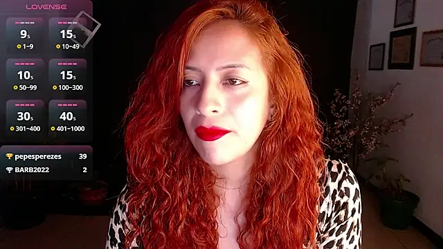 Snapshot of sahra_taylor_ chatting on February 7, 5:29 pm sahra taylor online show from February 7, 5:29 pm