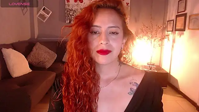 Snapshot of sahra_taylor_ chatting on February 28, 9:01 pm sahra taylor online show from February 28, 9:01 pm