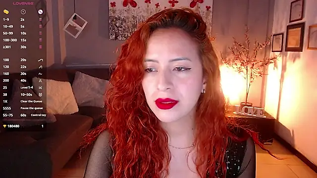 Snapshot of sahra_taylor_ chatting on March 7, 2:45 pm sahra taylor online show from March 7, 2:45 pm