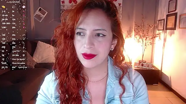 Snapshot of sahra_taylor_ chatting on March 12, 2:01 pm sahra taylor online show from March 12, 2:01 pm