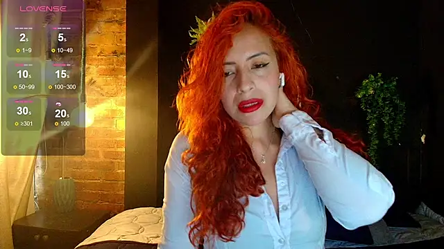 Snapshot of sahra_taylor_ chatting on October 9, 4:27 pm sahra taylor online show from October 9, 4:27 pm