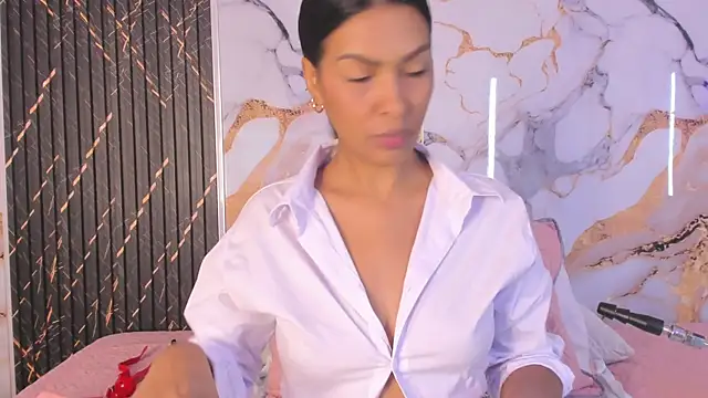 Alyson-a online show from April 9, 1:05 pm