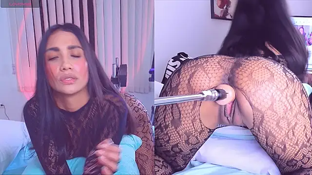 Snapshot of Kinky_Mindy_ chatting on November 26, 7:26 pm Kinky Mindy online show from November 26, 7:26 pm