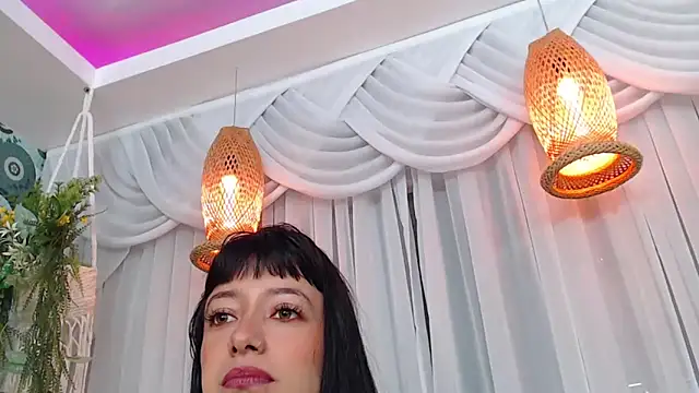 Snapshot of Zoe_Vixen chatting on March 22, 12:35 pm Zoe Vixen online show from March 22, 12:35 pm