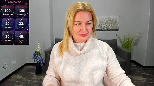 Lili Crossi online show from February 6, 6:40 am