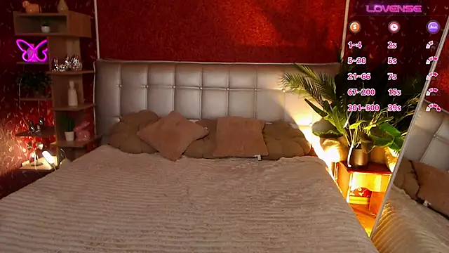 AuroraAksnesss online show from March 15, 2:45 pm