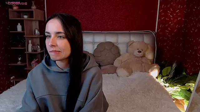 AuroraAksnesss online show from September 29, 2:49 am