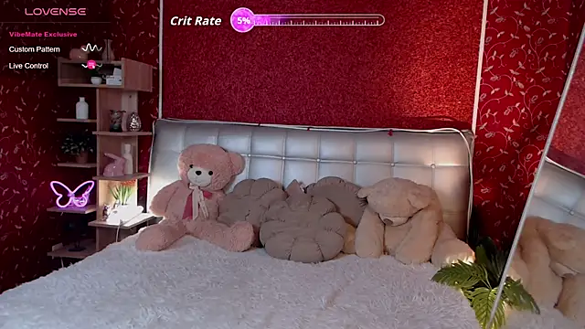 AuroraAksnesss online show from April 15, 7:04 am