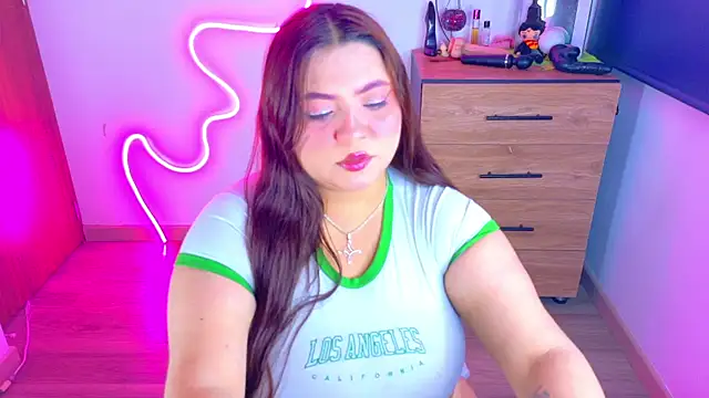 Rebeca charme21 online show from September 9, 8:25 am