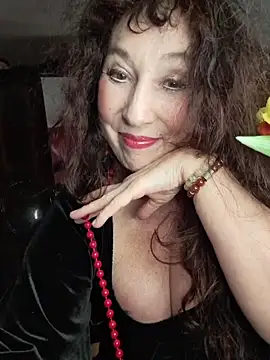 GypsyEsmeralda online show from March 28, 4:50 pm