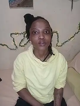 Snapshot of FreakySag_8888 chatting on November 7, 4:45 am FreakySag 8888 online show from November 7, 4:45 am