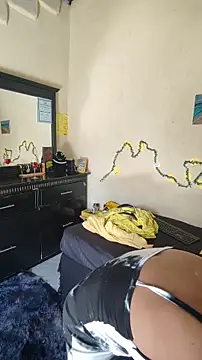 Snapshot of FreakySag_8888 chatting on November 21, 6:56 am FreakySag 8888 online show from November 21, 6:56 am