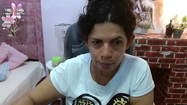 Snapshot of sila_bolum chatting on April 19, 2:44 am sila bolum online show from April 19, 2:44 am